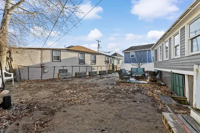 $549,900 | 169 Ashworth Avenue, Hampton, NH 03842