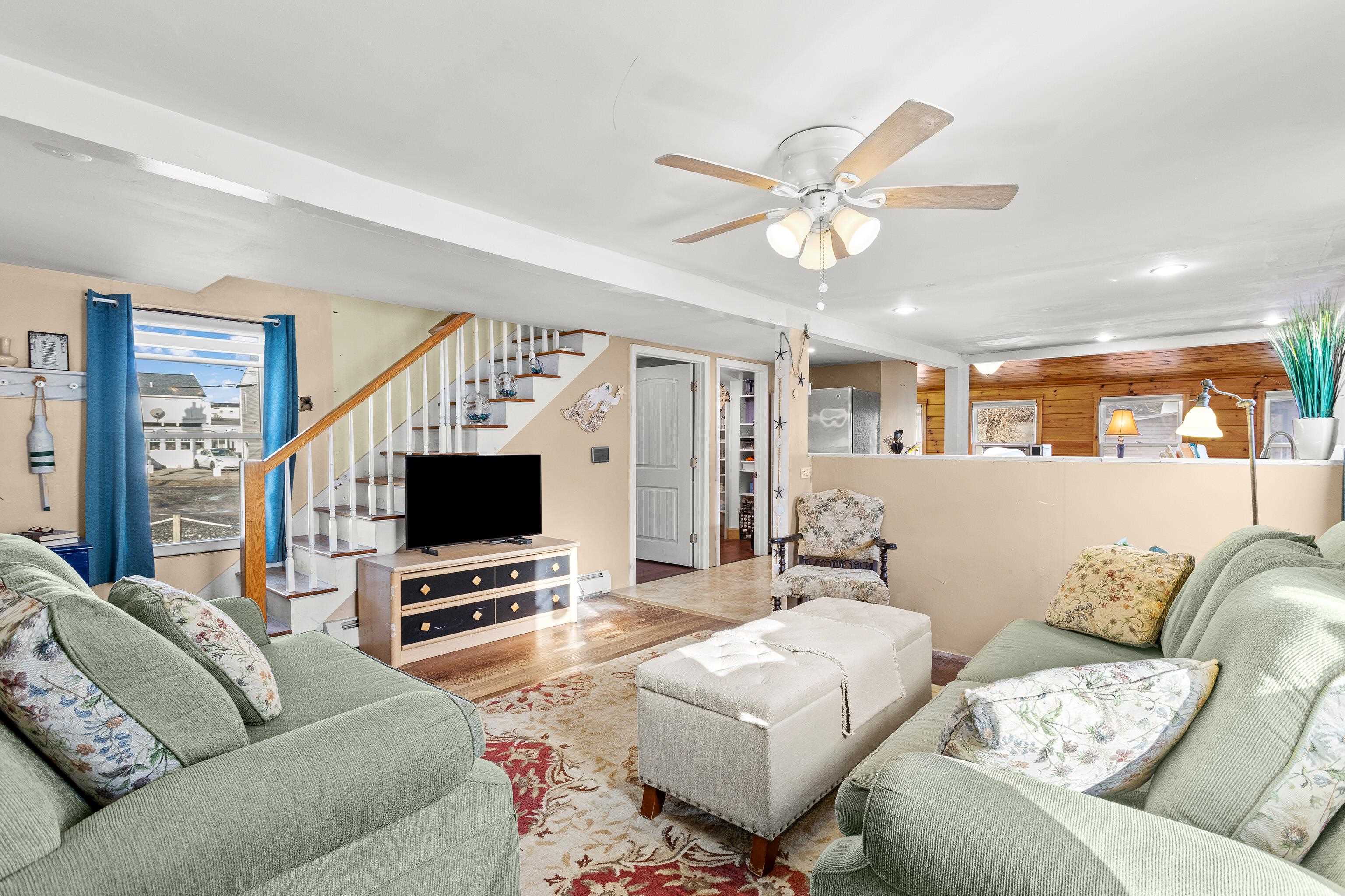 169 Ashworth Avenue Hampton, NH 03842 - Photo 9 of 42