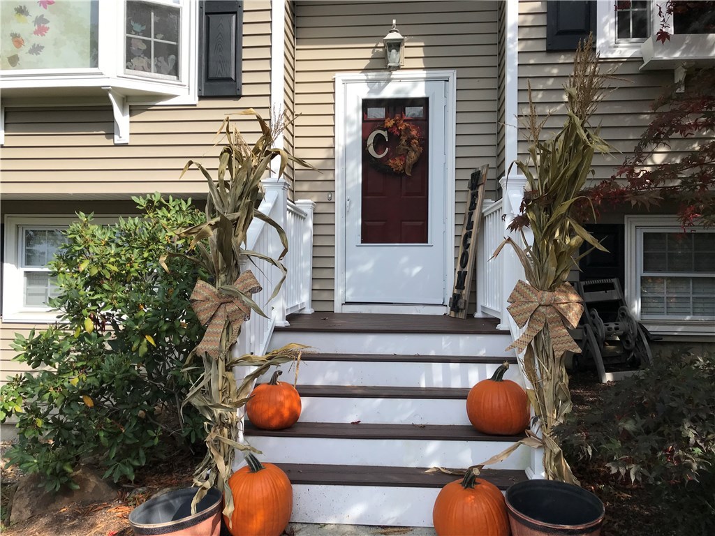 44 Club House Road West Greenwich, RI 02817 - Photo 2 of 32 Gallery Image 2