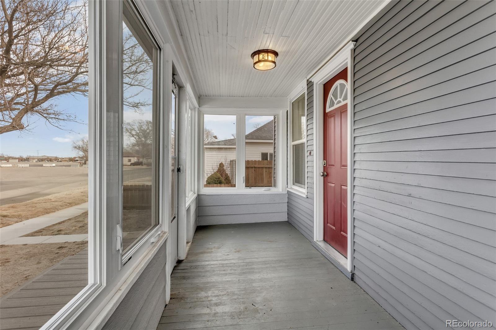 423 Phelps Street Sterling, CO 80751 - Photo 4 of 23