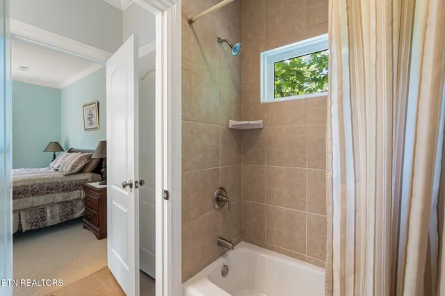 $1,999,000 | 455 South Shorewood Lane, Caryville, TN 37714