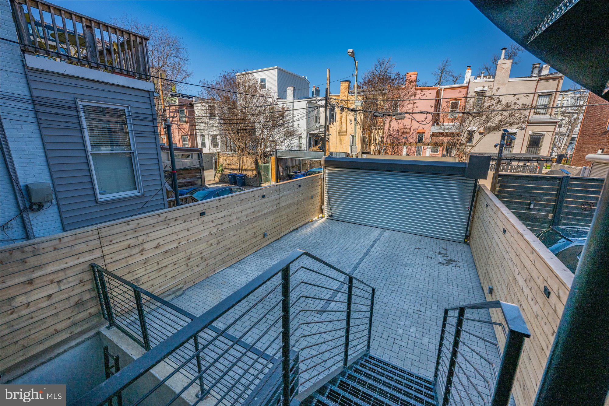 1319 R Street Northwest, Unit 2100 Washington, DC 20009 - Photo 34 of 36 a view of city from balcony