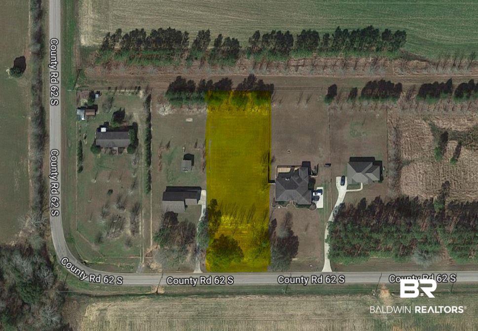 62 South County Road Robertsdale, AL 36567 - Photo 3 of 8