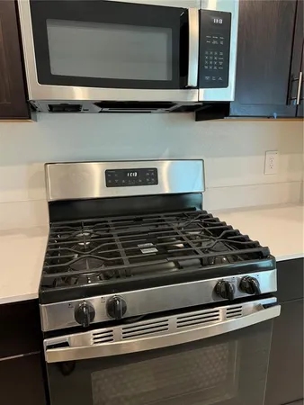 a close view of stove