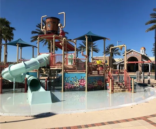 a view of entryway and hall