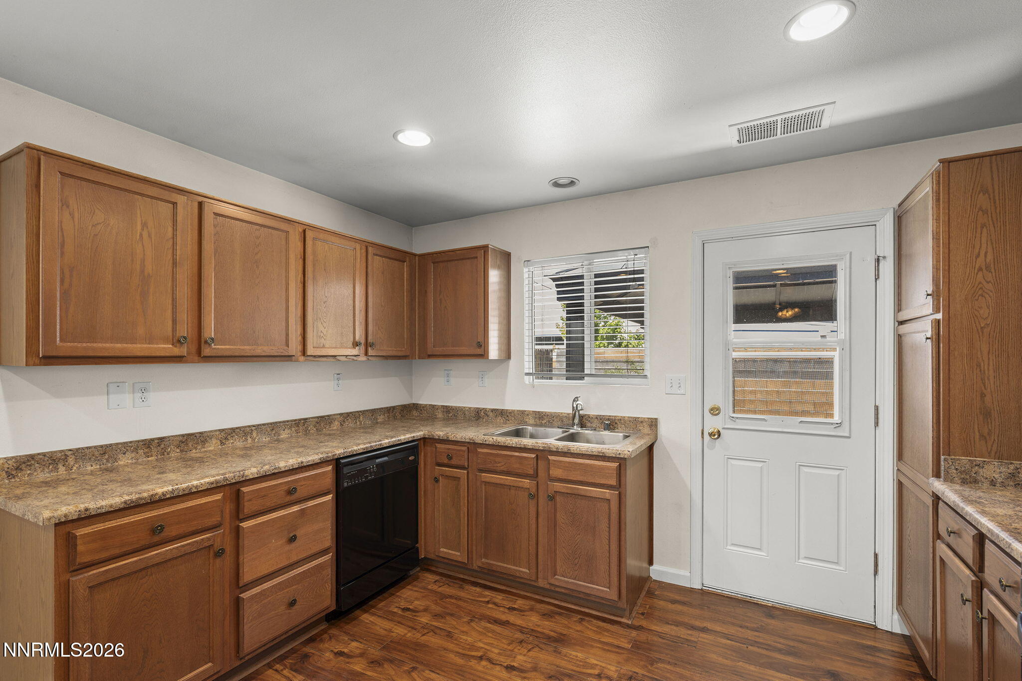 9350 Red Baron Boulevard Reno, NV 89506 - Photo 9 of 20 9-web-or-mls-_DSC0432