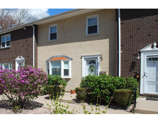 55 Tinson Road, Unit 5 Quincy, MA 02169 - Photo 1 of 1 Gallery Image 1
