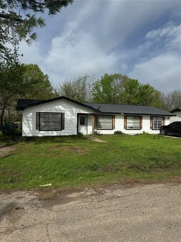 $179,900 | 1020 Southeast 10th Street, Cooper, TX 75432