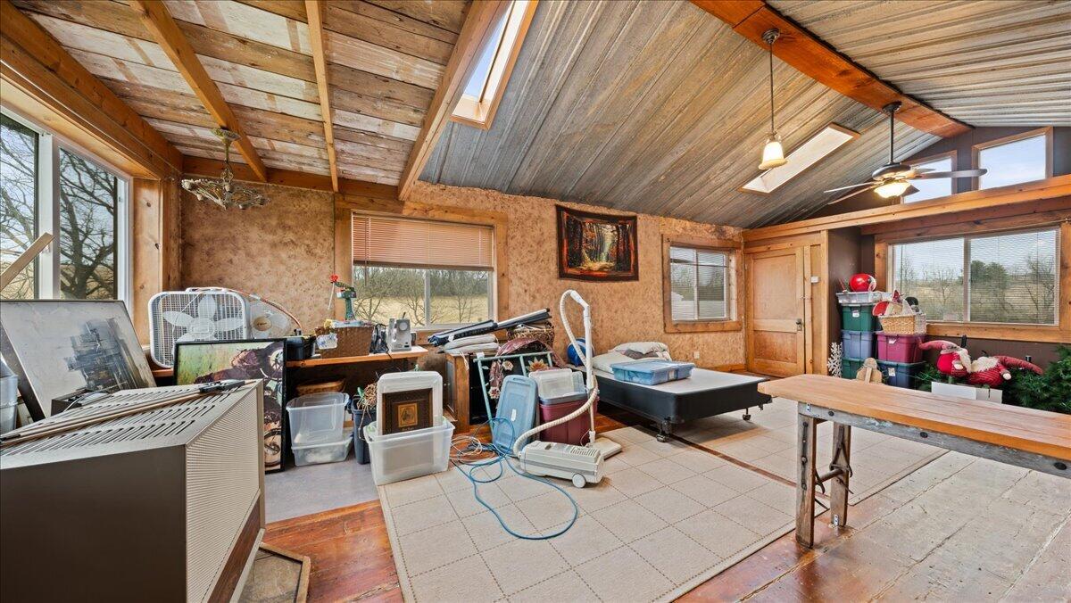 S5280 Lewison Road Viroqua, WI 54665 - Photo 22 of 49 HUGE ROOM 2