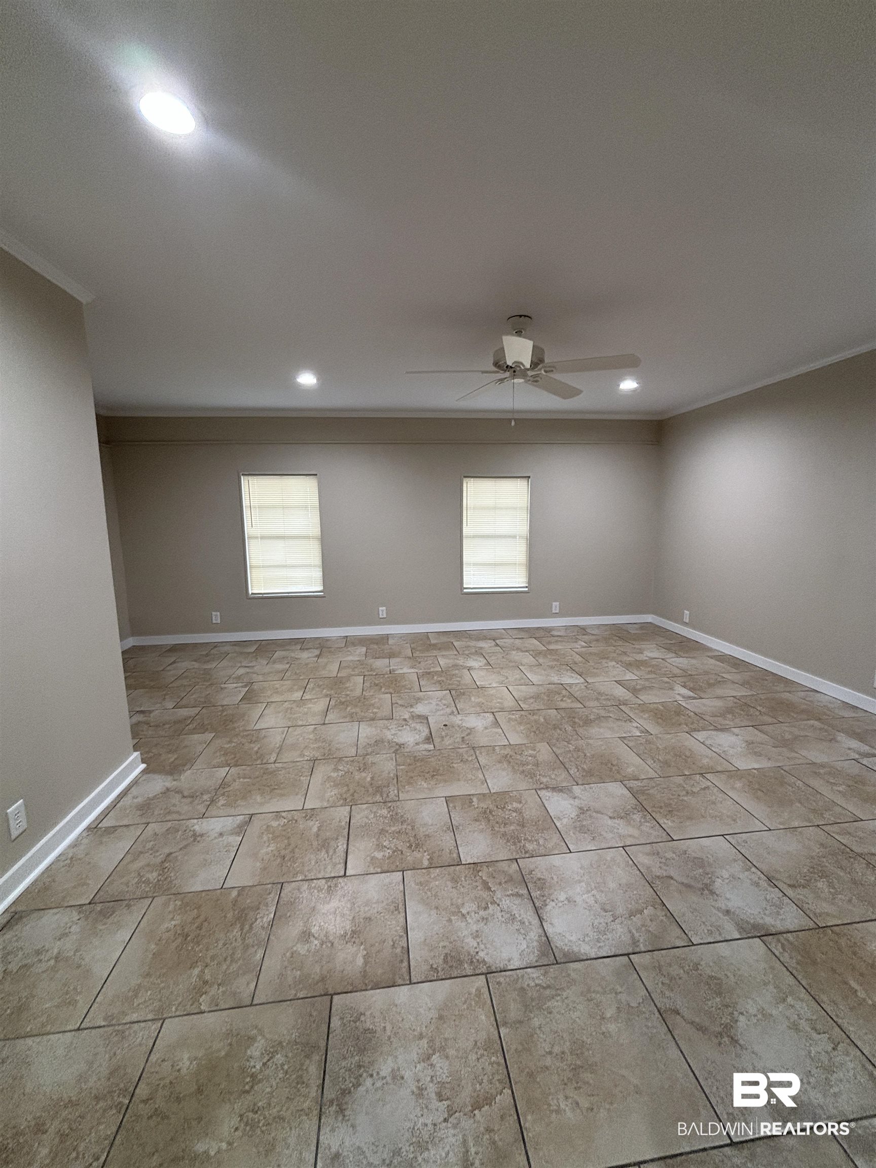 7225 Tangerine Avenue Mobile, AL 36618 - Photo 5 of 13