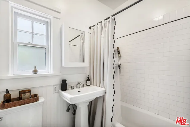 a balcony with an outdoor space