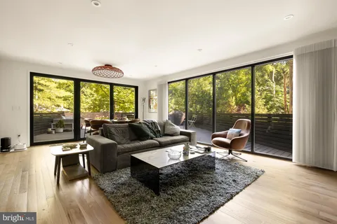 $2,685,000 | 2710 Brandywine Street Northwest, Washington, DC 20008