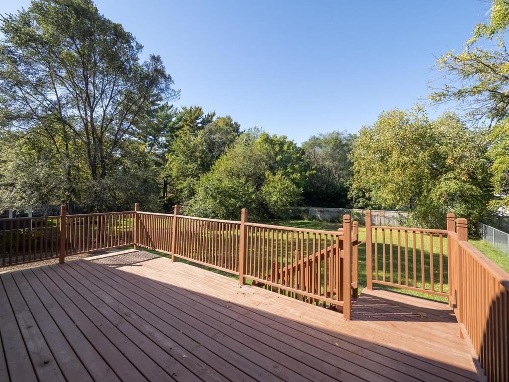 8106 Groveland Road Mounds View, MN 55112 - Photo 26 of 27 Gallery Image 26