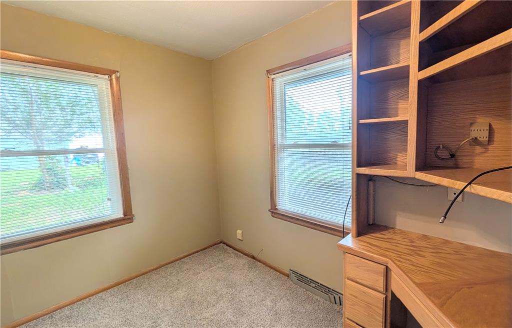 209 West Haven Road El Dorado Springs, MO 64744 - Photo 13 of 26