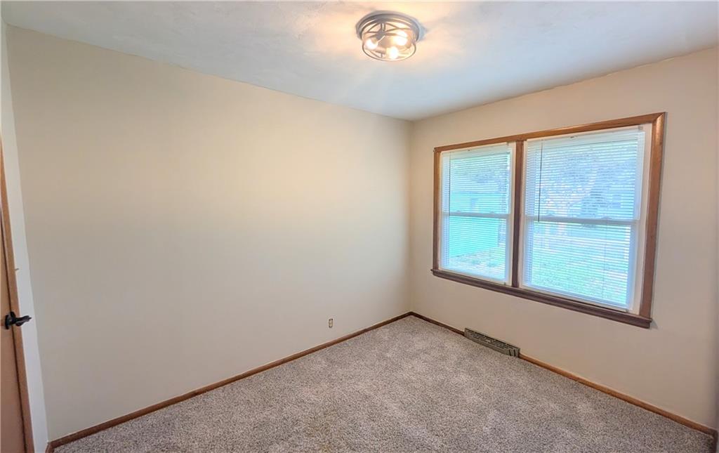 209 West Haven Road El Dorado Springs, MO 64744 - Photo 21 of 26