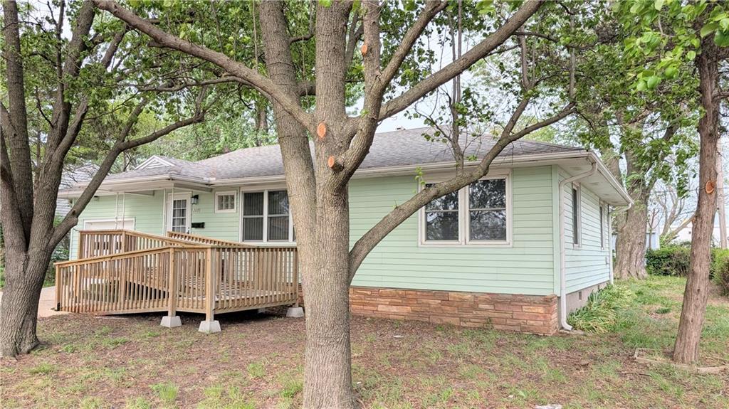 209 West Haven Road El Dorado Springs, MO 64744 - Photo 4 of 26