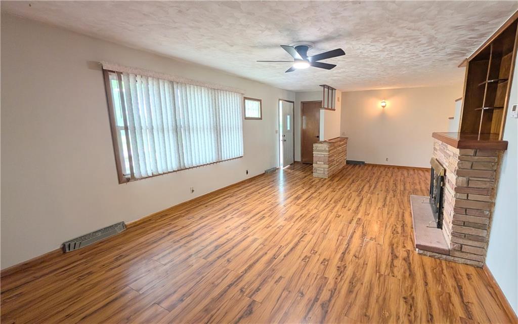209 West Haven Road El Dorado Springs, MO 64744 - Photo 8 of 26