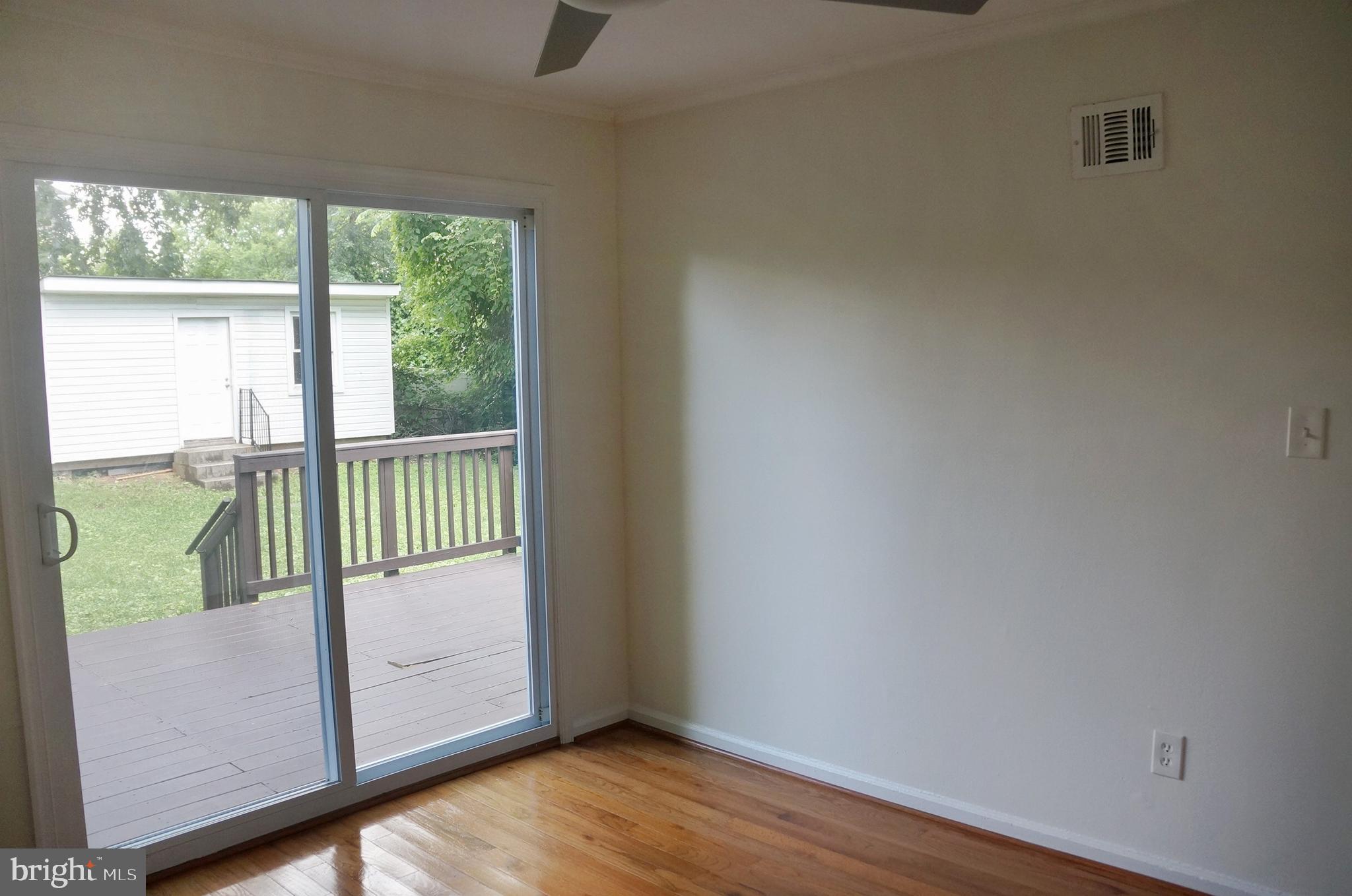 3027 Wayne Road Falls Church, VA 22042 - Photo 15 of 26