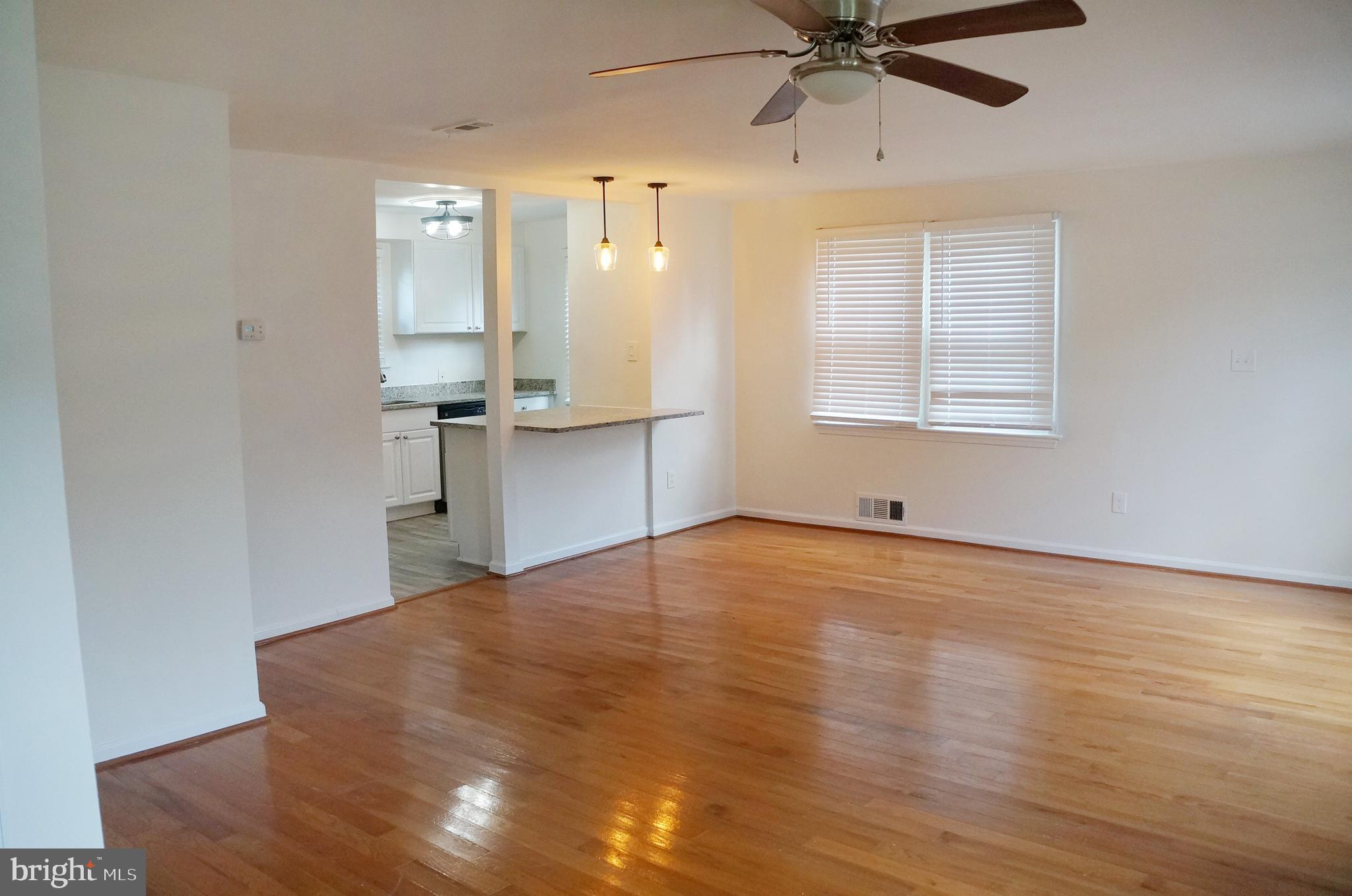 3027 Wayne Road Falls Church, VA 22042 - Photo 3 of 26