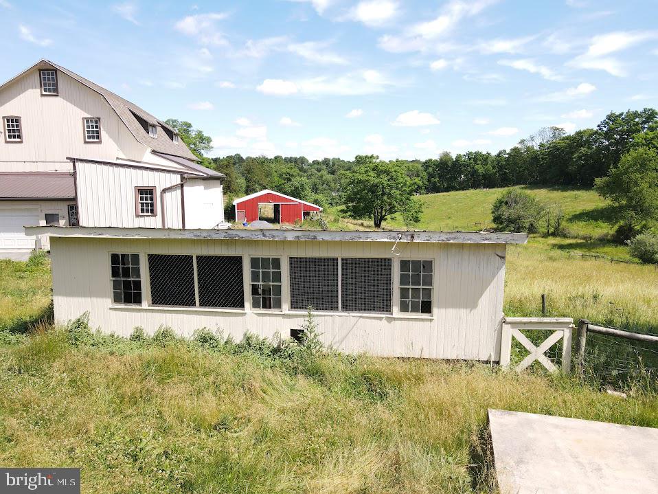 2296 Valley Road Manheim, PA 17545 - Photo 70 of 80
