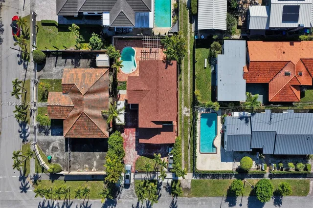 $1,250,000 | 2311 Southwest 5th Avenue, Miami, FL 33129