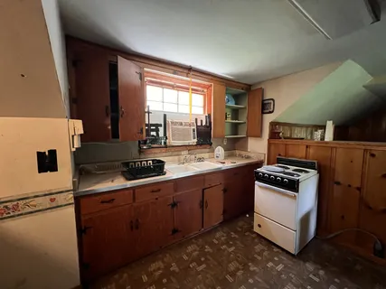 1112 Neelys Bend Road, Madison, TN 37115