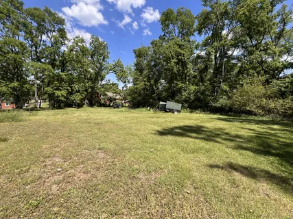 1112 Neelys Bend Road, Madison, TN 37115