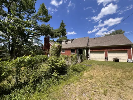 1112 Neelys Bend Road, Madison, TN 37115