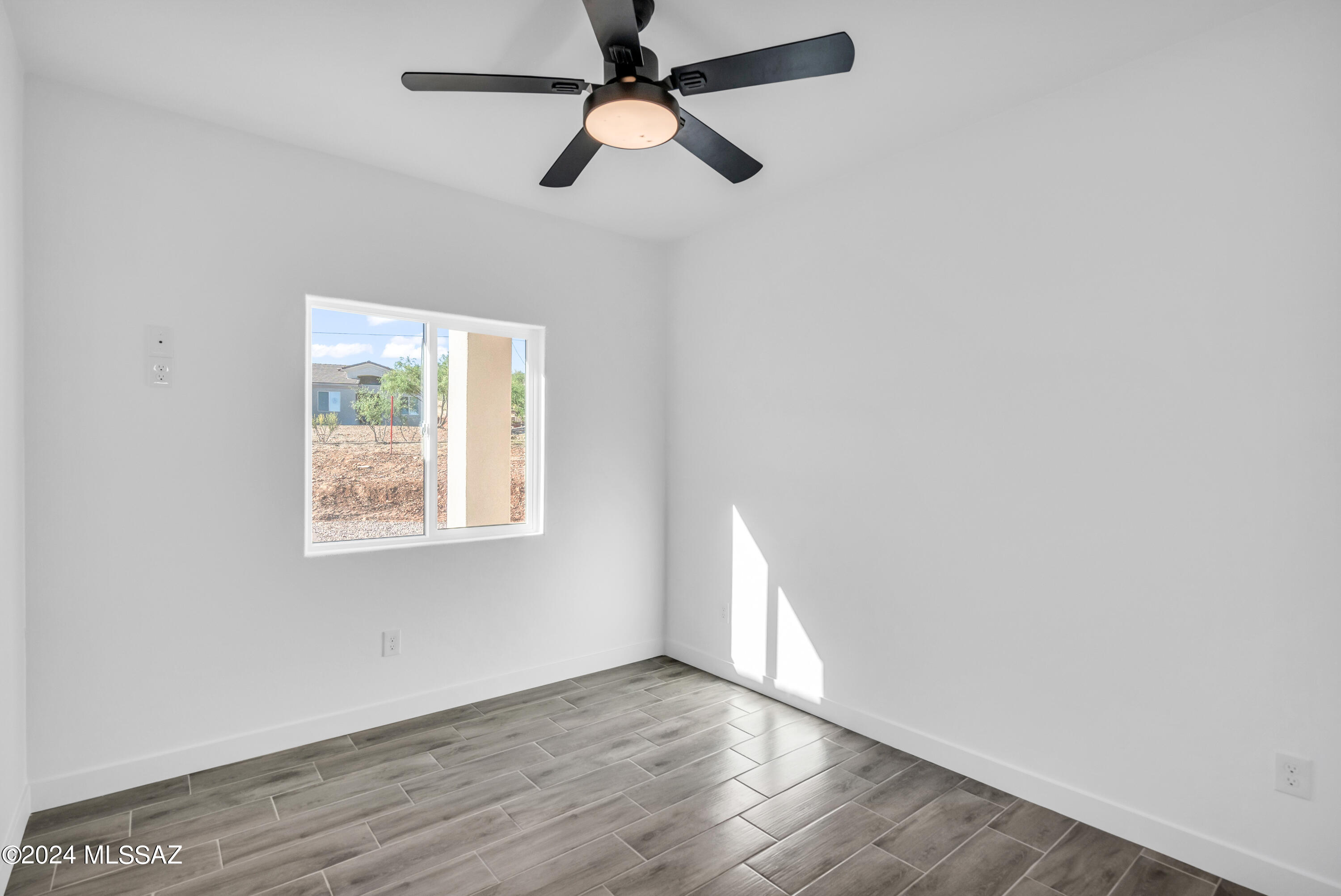 1877 Circulo Colombia Rio Rico, AZ 85648 - Photo 16 of 29