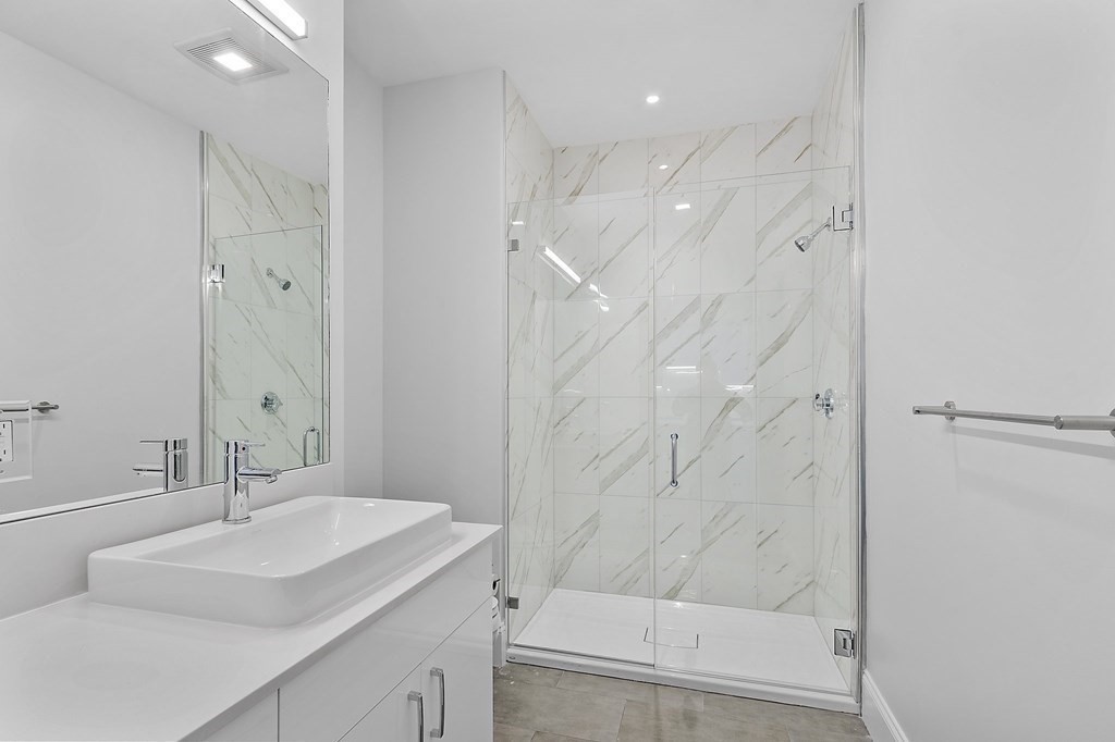 205 Maverick Street, Unit 201 Boston, MA 02128 - Photo 23 of 29