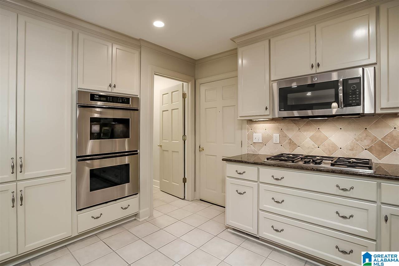 3036 Warrington Road Birmingham, AL 35223 - Photo 15 of 49