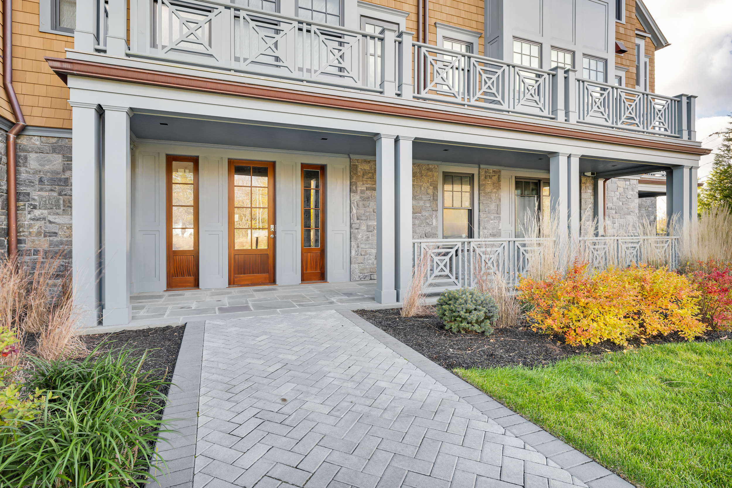 405 Whitfield Street, Unit 2 Guilford, CT 06437 - Photo 3 of 40 front view of a house