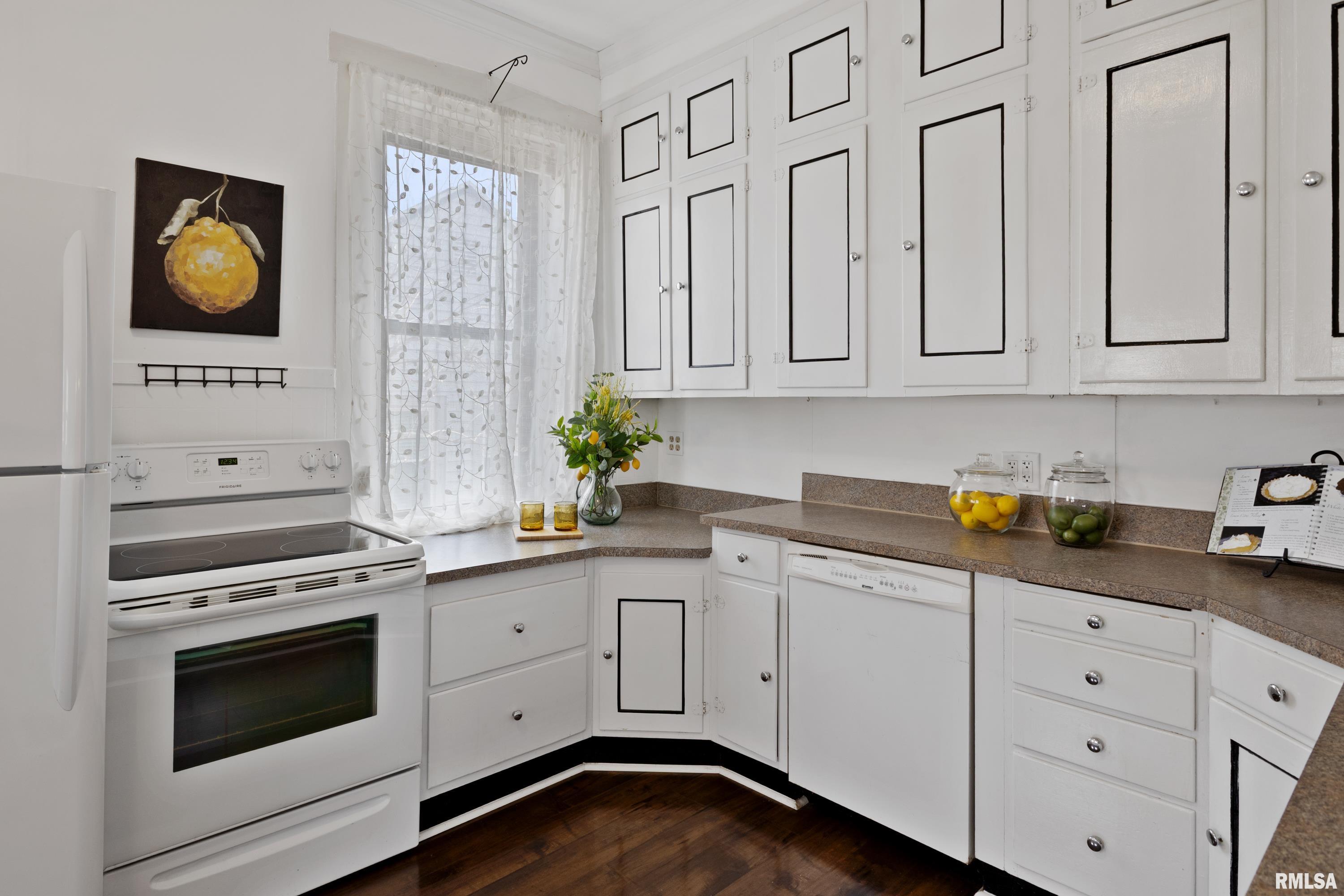 2537 Maine Street Quincy, IL 62301 - Photo 19 of 44