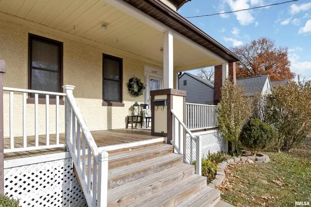 $169,900 | 2537 Maine Street, Quincy, IL 62301