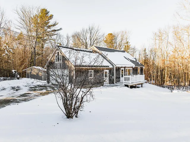 $530,000 | 45 Ludwig Road, Hope, ME 04847