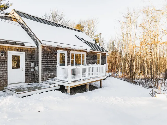 $530,000 | 45 Ludwig Road, Hope, ME 04847