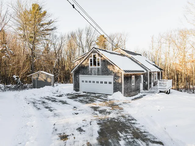 $530,000 | 45 Ludwig Road, Hope, ME 04847