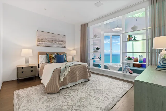 $5,995,000 | 950 North Michigan Avenue, Unit 4605, Chicago, IL 60611