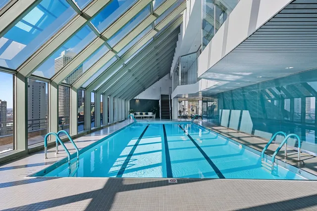 $5,995,000 | 950 North Michigan Avenue, Unit 4605, Chicago, IL 60611