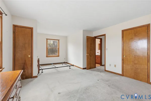 a view of an empty room with window