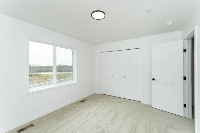 $327,950 | 1077 Century Village Lane Northeast, Rochester, MN 55906