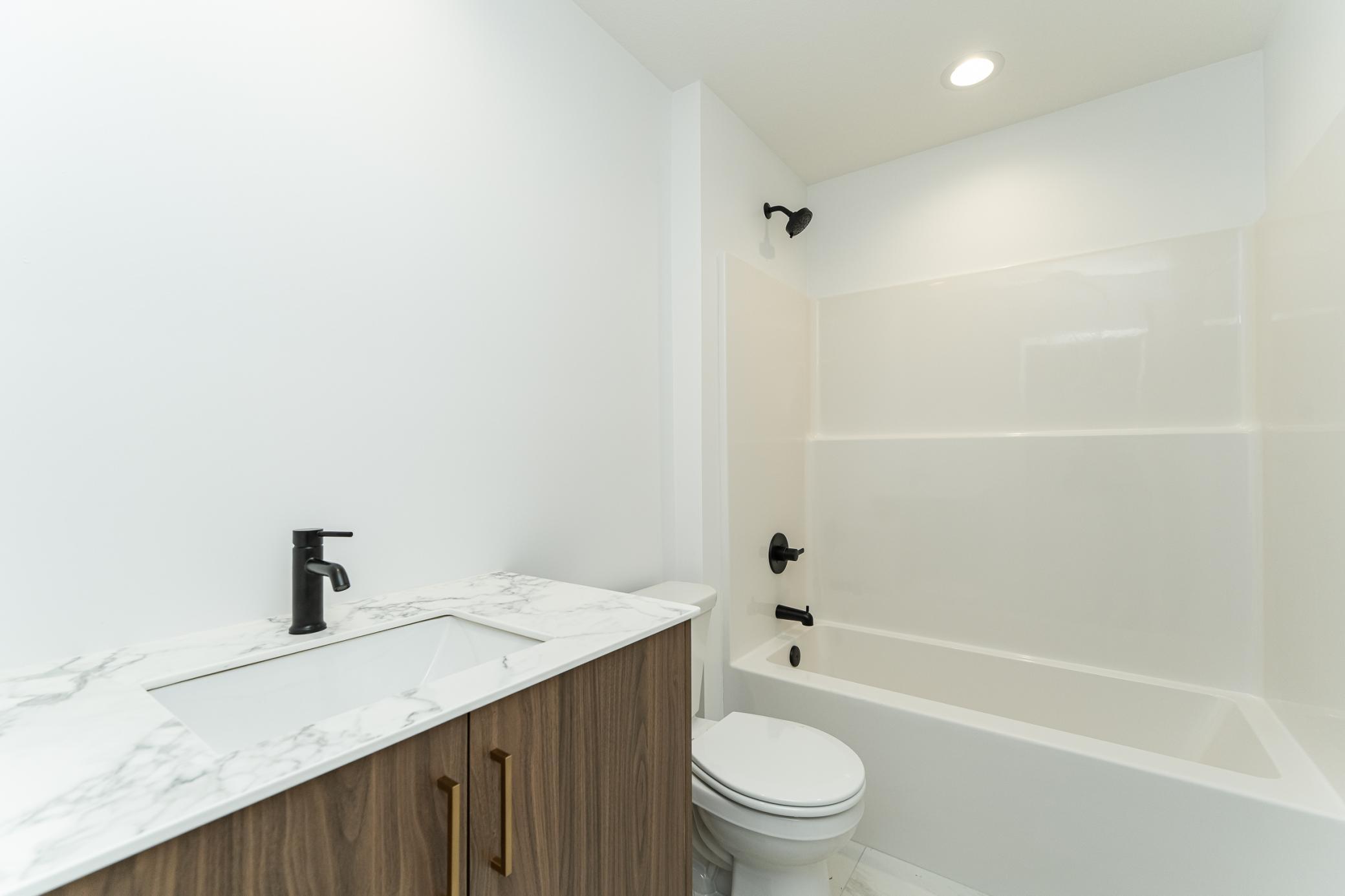 1077 Century Village Lane Northeast Rochester, MN 55906 - Photo 17 of 21