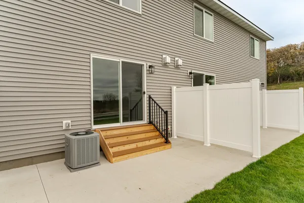 $327,950 | 1077 Century Village Lane Northeast, Rochester, MN 55906