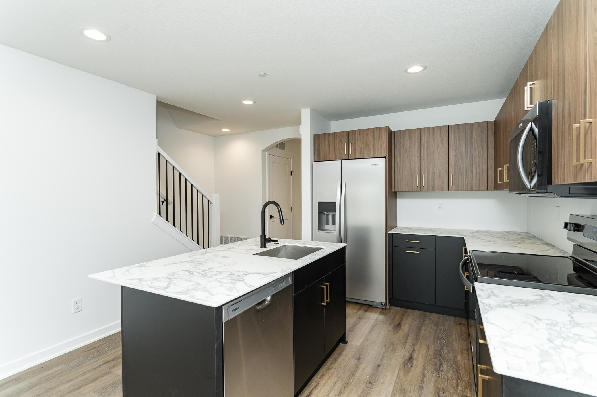 1077 Century Village Lane Northeast Rochester, MN 55906 - Photo 9 of 21