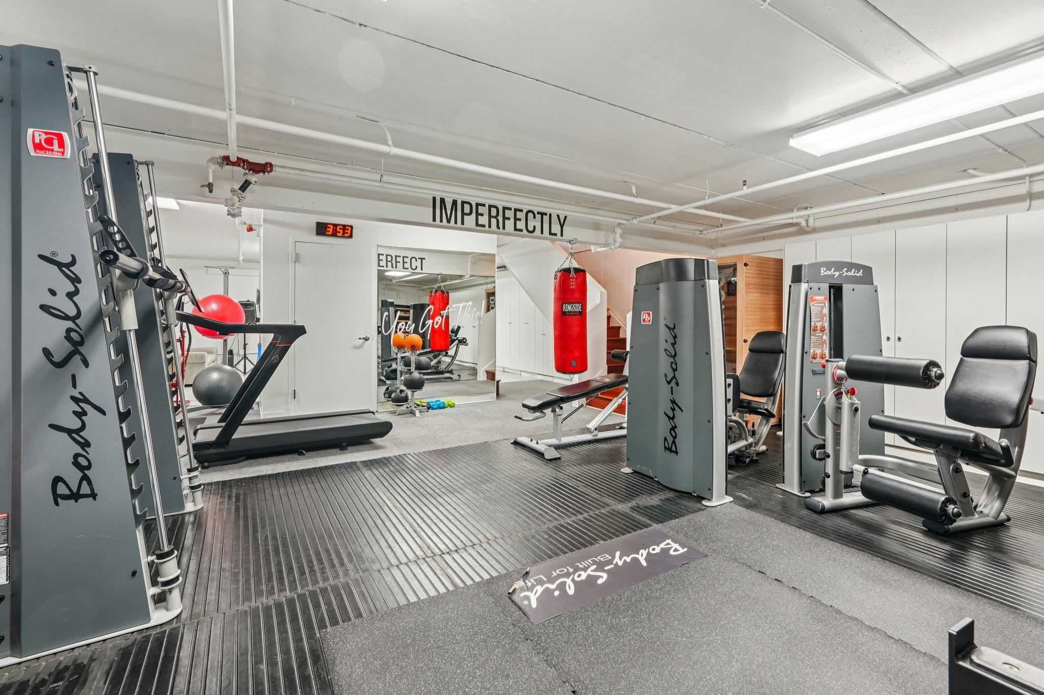 25 Vela Way, Unit 25 Edgewater, NJ 07020 - Photo 3 of 42 a view of gym