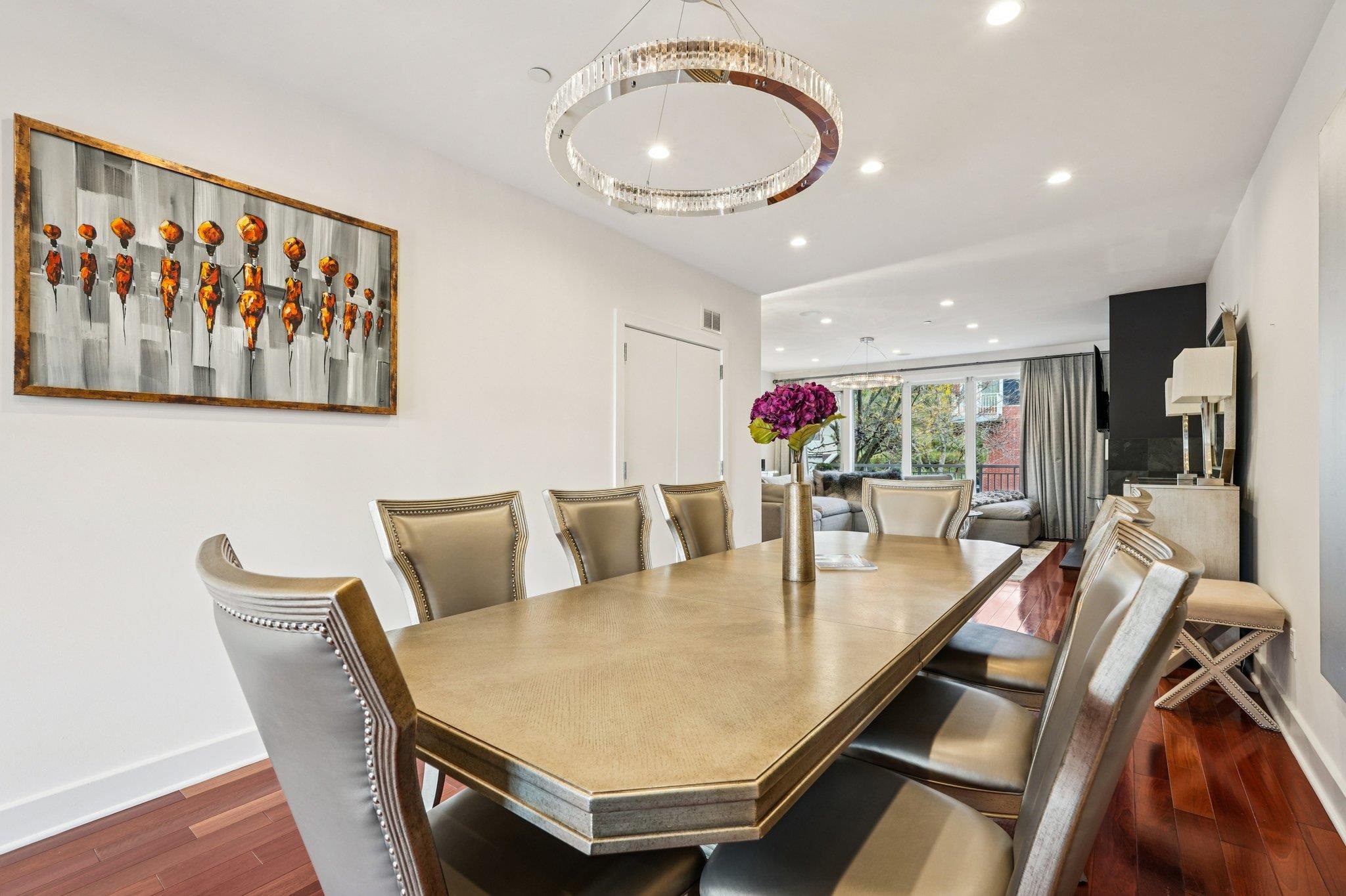 25 Vela Way, Unit 25 Edgewater, NJ 07020 - Photo 4 of 41