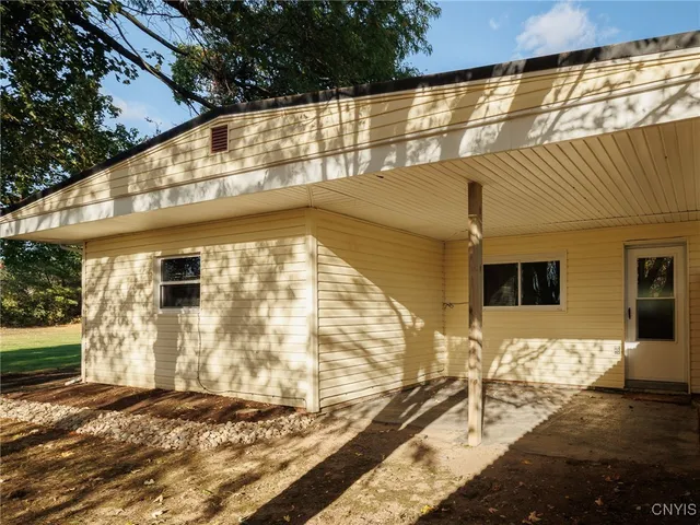 $259,900 | 18289 Highway 3, Hounsfield, NY 13601