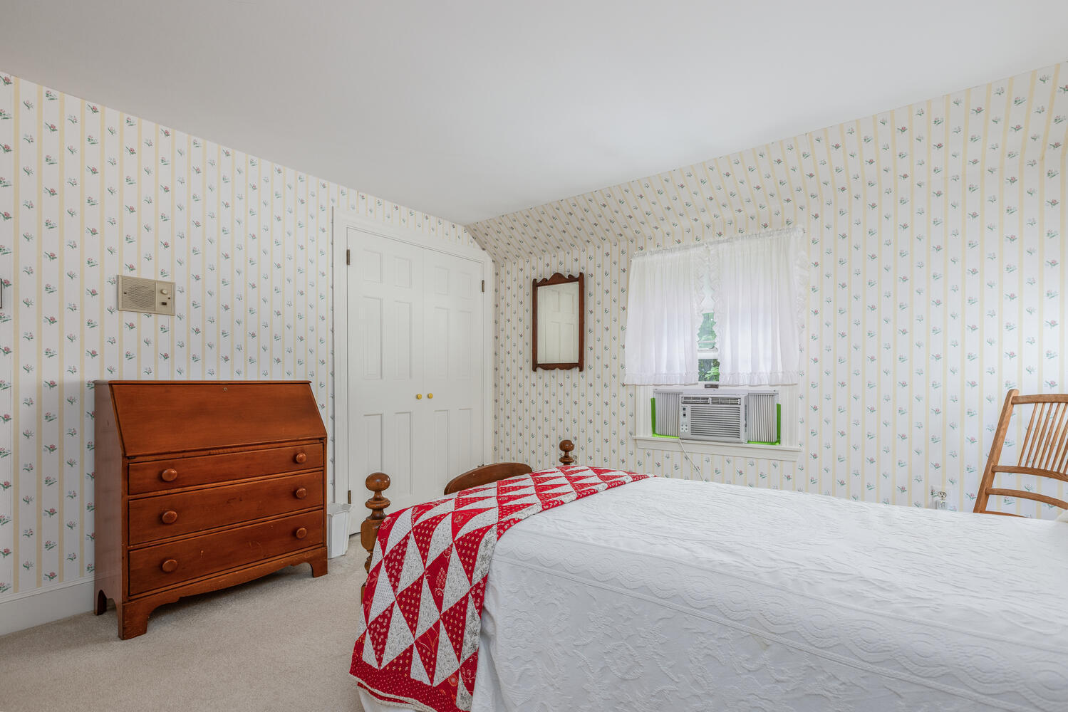 8 Pine Ridge Road Cumberland Foreside, ME 04110 - Photo 31 of 39 bedroom3a