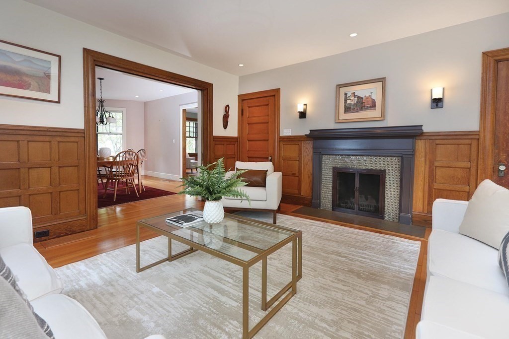 73 Naples Road Brookline, MA 02446 - Photo 8 of 23