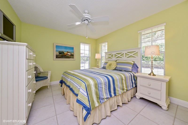 1240 Gulfstream Way Riviera Beach, FL 33404 - Photo 12 of 17 14_1240GulfstreamWay_153_2ndBedroom_Flex
